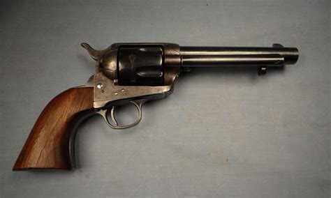 , 1914 (Only 5000 pistols in this serial number range were shipped to Canada. . Colt revolver serial number location